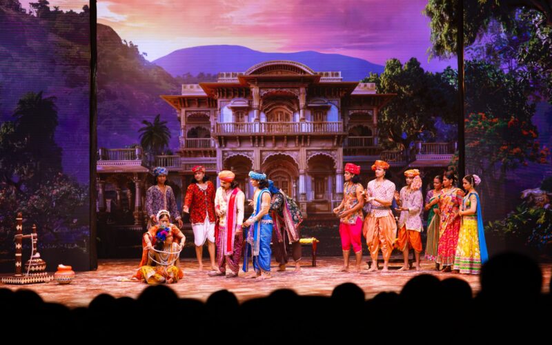 ‘ராஜாதிராஜ் யாத்ரா’, பிரம்மாண்டமான‌ கிருஷ்ண லீலை நாடகம் சென்னையில் நடைபெறவுள்ளது!