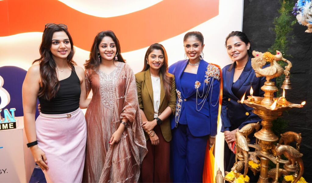 சென்னையில் டாக்டர். பி 360-ன் ‘பேபி ஸ்கின் ஹேர்லெஸ் புரோகிராம்’ பிரம்மாண்ட தொடக்கத்தில் பாரி இளவழகன், அர்ச்சனா ரவிச்சந்திரன், கிஷன் தாஸ், தீப்ஷிகா சந்திரன், பவியாத்ரிகா, ராணவ், இஸ்மத் பானு உள்ளிட்ட திரையுலக பிரபலங்கள் பங்கேற்பு!