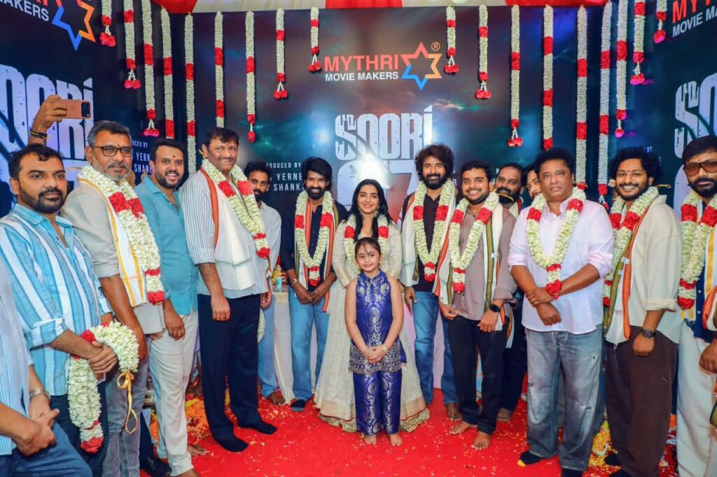 நடிகர் சூரியின் புதிய திரைப்படத்தை கிளாப் அடித்து தொடங்கி வைத்த நடிகர் சிவகார்த்திகேயன்!